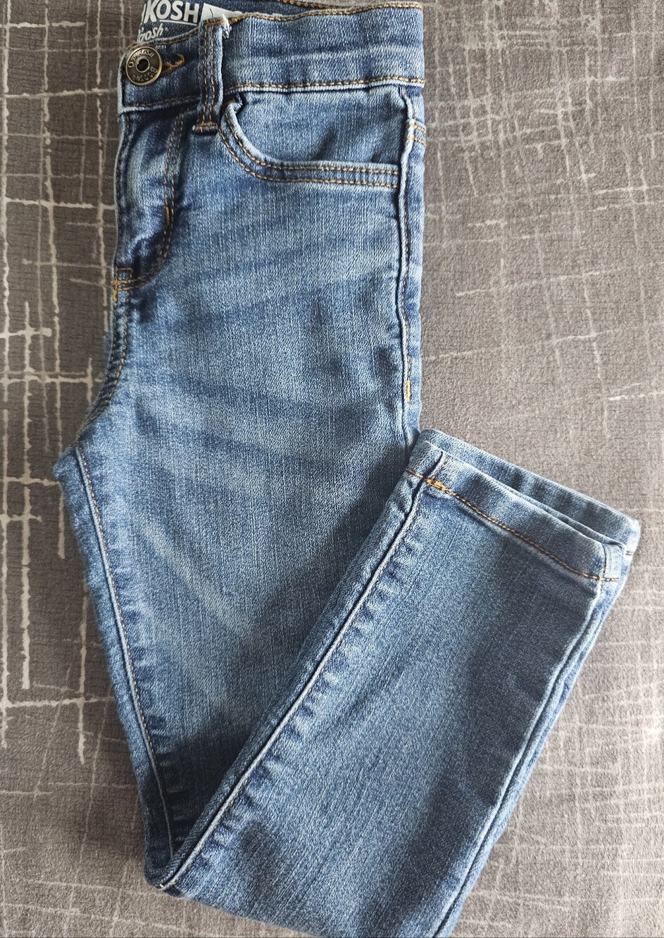 OshKosh B'gosh Medium Wash Blue, Slim Fit Skinny Jeans, Size 5 Girls